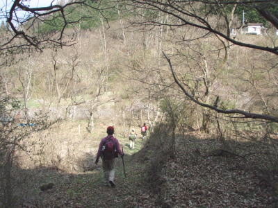 下山