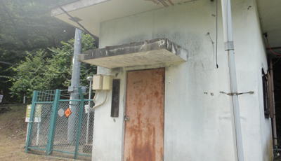 東電管理小屋