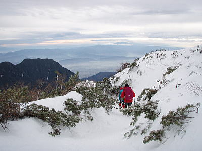 有明山