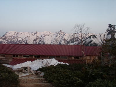 朝の槍ヶ岳
