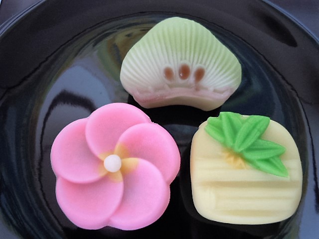 大船観音とビルマ翡翠の猿玉 | ザ・ストーンズ日記 SHRI