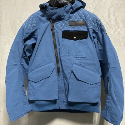 46worksアーカナフードジャケット入荷：KUSHITANI 熊谷店 | KUSHITANI