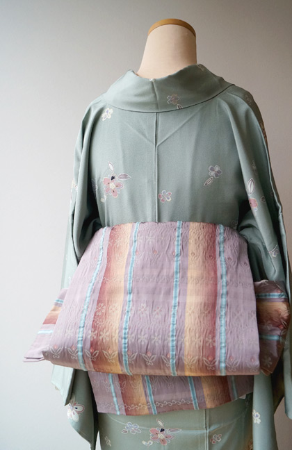 袷】薄青緑色桜柄小紋と暈し縞ふくれ織洒落袋帯 #kimono #着物 | ちぇ  