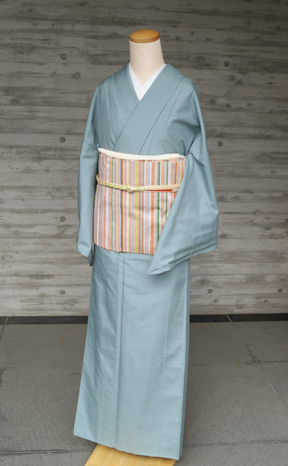 袷】水浅葱色無地紬とマルチカラー髭綴れなごや帯 #kimono #着物