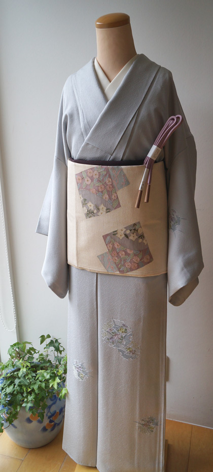 袷】アイスグレーの附下げと色紙柄のつづれ袋帯 #kimono #着物 | ちぇ 
