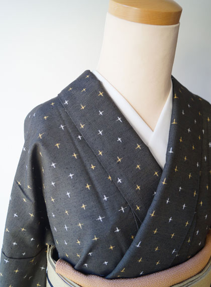 袷】十字絣の紬とグラデーションの洒落袋帯 #kimono #着物 | ち
