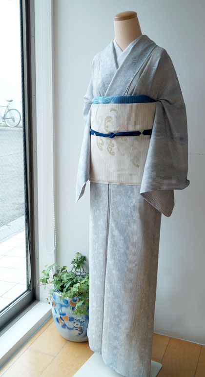 夏物】ブルー地縞文紋紗小紋と生成地扇文絽なごや帯 #kimono #着物