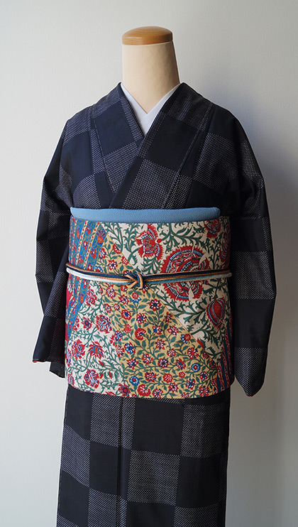 【袷】市松柄大島紬と更紗柄紬地洒落袋帯 #着物 #キモノ #kimono | ちぇらうなぼるた雑記帳
