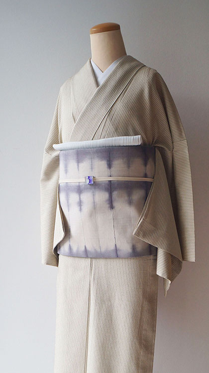 単衣 塩沢紬 蜻蛉柄 縦縞模様 黒色 モノトーン K-2757(andmary 単衣 塩沢紬 蜻蛉柄 縦縞模様 黒色 モノトーン K-2757(andmary