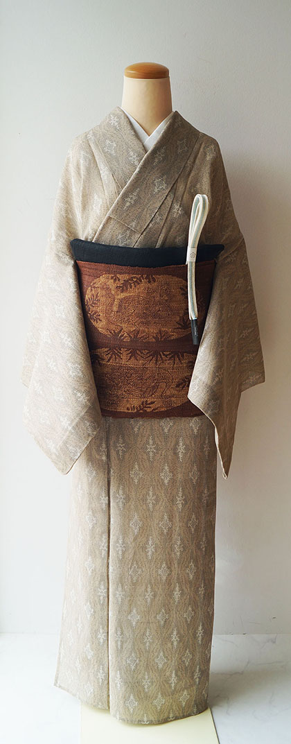美品 紗紬 夏着物正絹“松皮菱を架けて清涼感でもてなす夜空”夏塩沢お召G-27 美品 紗紬 夏着物正絹“松皮菱を架けて清涼感でもてなす夜空”夏