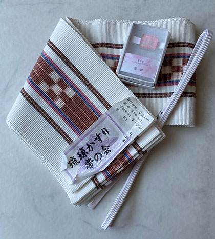 竺仙 本場琉球 琉球かすり 手織 半幅帯 未仕立て品 綿100% Q783 竺仙 本場琉球 琉球かすり 手織 半幅帯 未仕立て品 綿100% Q783 【公式