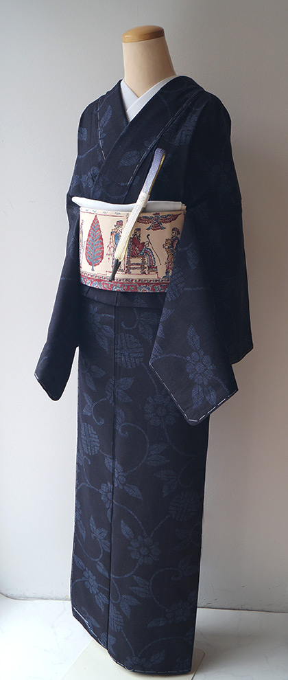 袷の結城紬です。証紙付き うっしーになりました。袷の結城紬です。