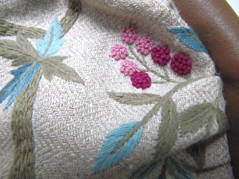 薔薇と木のガーデン刺繍