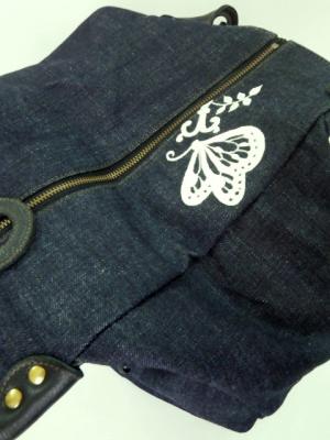 『レース柄刺繍』しずく型トートバッグ