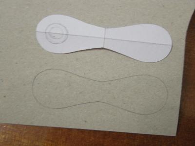 革の引き手