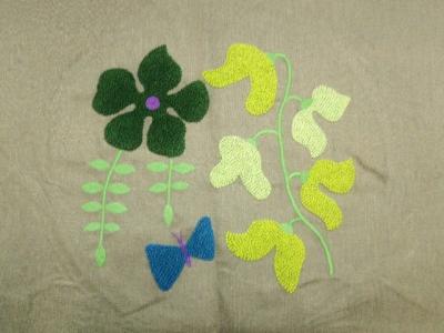 フレンチノットの花の刺繍