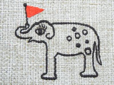 象の刺繍