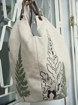 桧の森刺繍