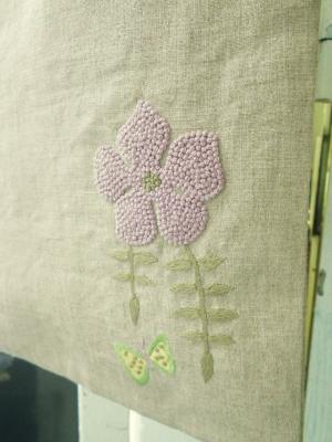手刺繍、A4トートバッグ