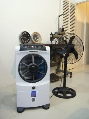 ミスト扇風機