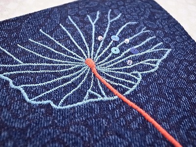 蓮の葉刺繍