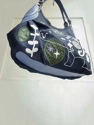 シロクマ刺繍 グラニーバッグ