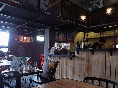 ホーチミン『EL SOL Cafe & Diner』