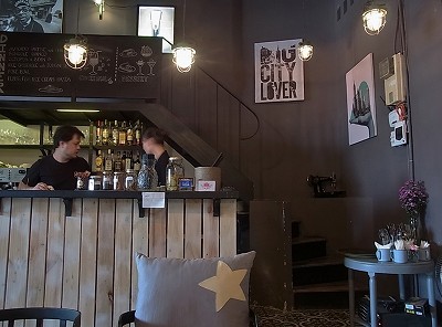 ホーチミン『EL SOL Cafe & Diner』