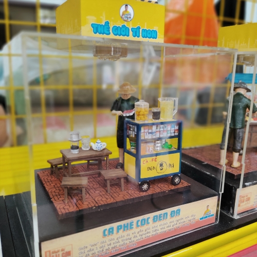 ◎ベトナムのレトロなミニチュア屋台がキッチュ。 | バッグ製作の日々