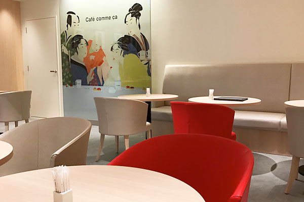 cafe004.jpg
