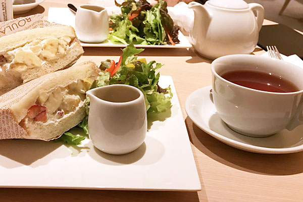 cafe005.jpg