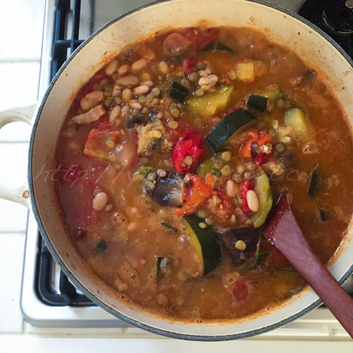 20150815夏野菜と豆の煮込み-5.jpg