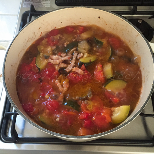 20150815夏野菜と豆の煮込み-4.jpg
