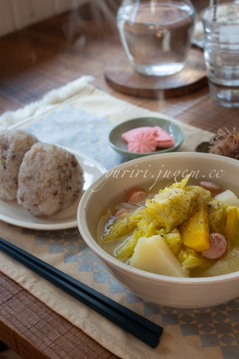 20190113-野菜の塩麹スープ.jpg