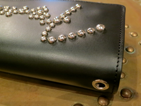 Fender STUDS WALLET | AUDIO BLOG