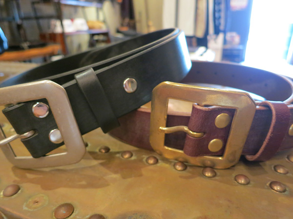 RUDE GALLERY BLACK REBEL / SHAPED-PEAK BRIDLE LEATHER BELT入荷