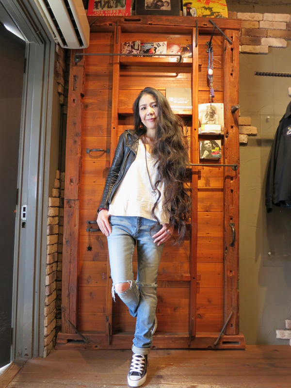 RUDE GALLERY RAMONES スキニーデニム ライトブルー RUDE GALLERY RAMONES スキニーデニム ライトブルー - メルカリ