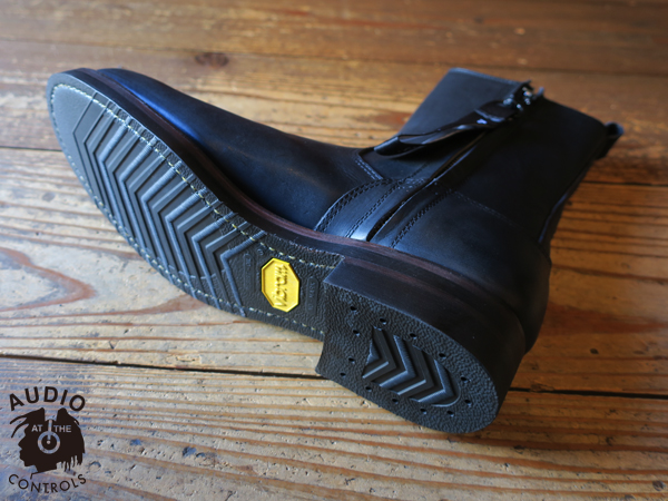 SIDE ZIP BOOTS | AUDIO BLOG
