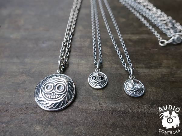 TIBEKKOTSU EMBLEM PENDANT | AUDIO BLOG