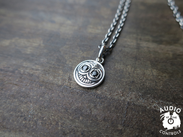 TIBEKKOTSU EMBLEM PENDANT | AUDIO BLOG
