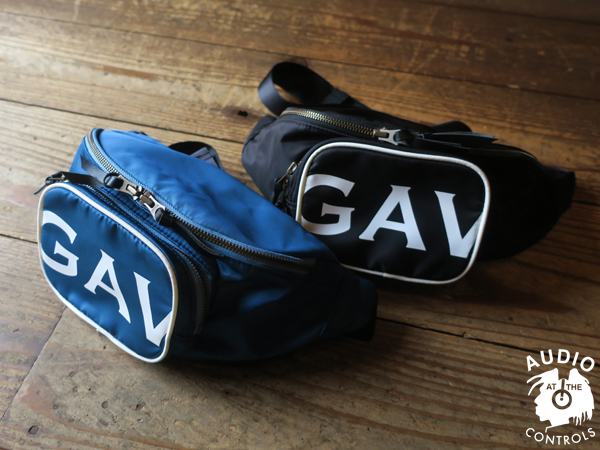 COACH コーチストラップ付き長財布ソフトグリーン緑色GAVIAL中村