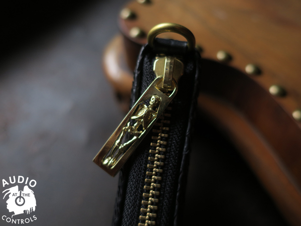 MAGICAL DESIGNよりPYTHON WALLET入荷 | AUDIO BLOG