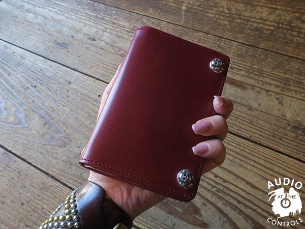 LEATHER SHORT WALLET | AUDIO BLOG