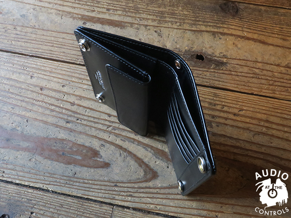 LEATHER SHORT WALLET | AUDIO BLOG