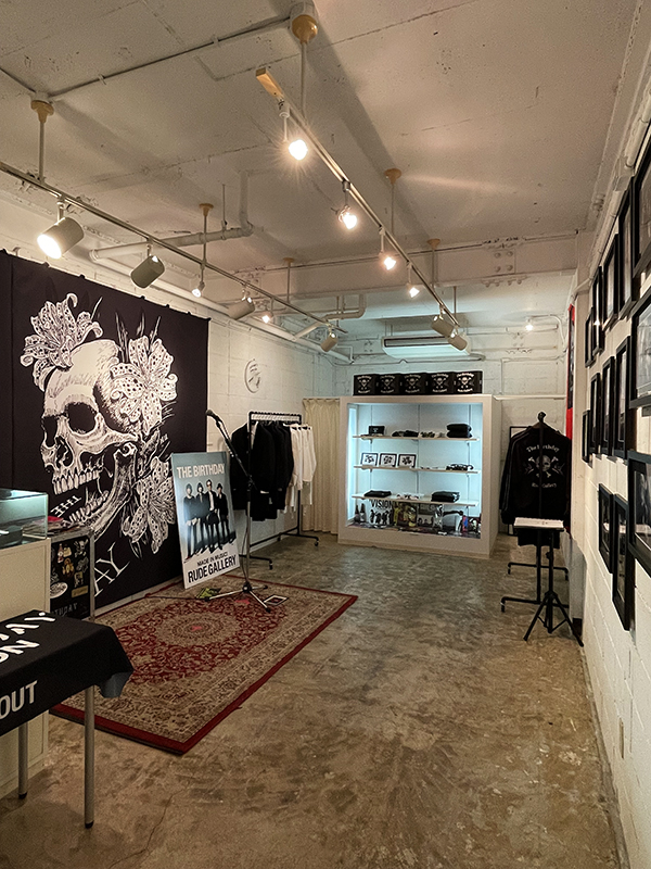 THE BIRTHDAY EXHIBITION」「COPY BLACK OUT - The Birthday」 | AUDIO