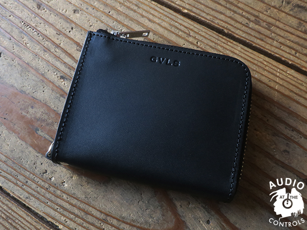 L字型ZIP WALLET | AUDIO BLOG
