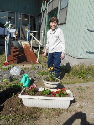 花の植え付け