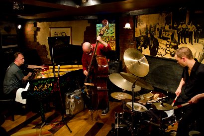SANDELL TRIO