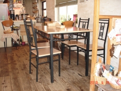 ウフ店内2