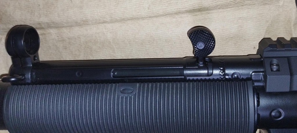 東京マルイ 次世代電動ガンMP5SD6 その4 | 土建屋探偵シリーズ17 建設